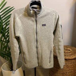 Heather gray Patagonia jacket!